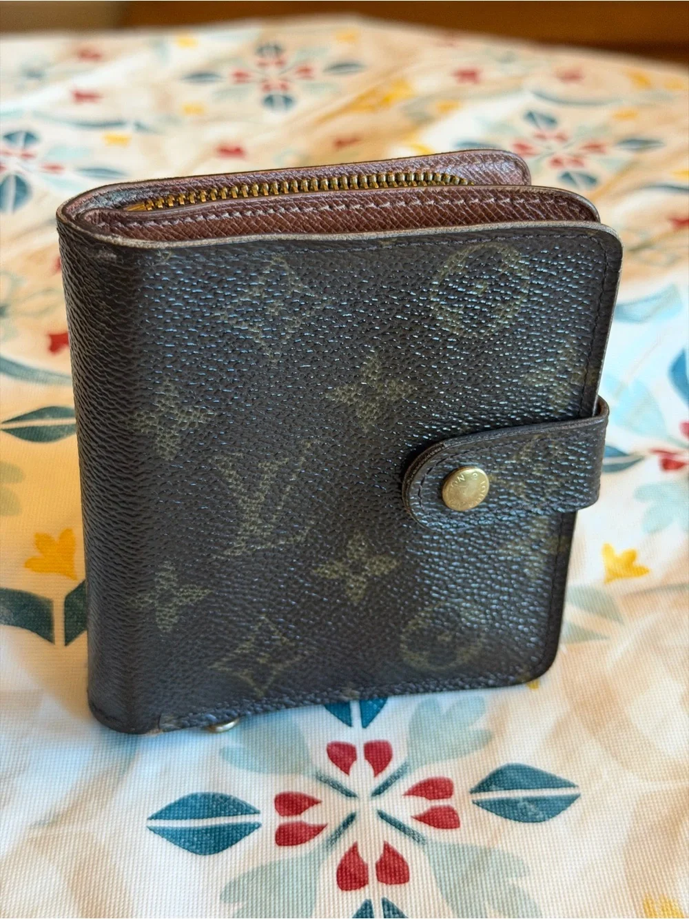 💞🌟   LOUIS VUITTON Monogram Men Canvas Zip Compact Wallet